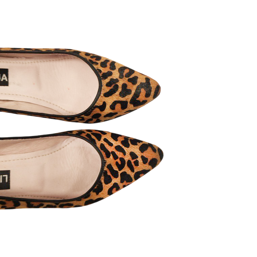 Zapatilla print destalonada